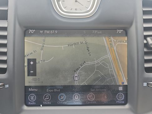 Used 2017 Chrysler 300 Limited w/ Driver Convenience Group image 13