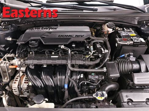 Used 2021 Hyundai Elantra SEL w/ Convenience + Premium Package FWD image 7