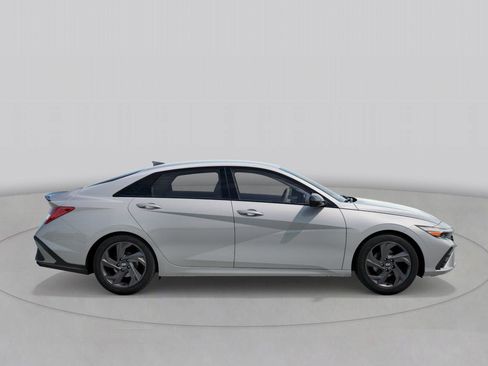 New 2026 Hyundai Elantra Sport image 7