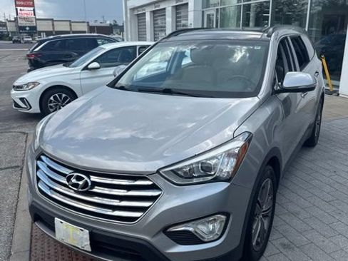 Used 2014 Hyundai Santa Fe Limited w/ Ultimate Package 07 FWD image 15