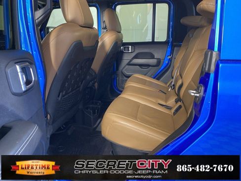 Used 2020 Jeep Gladiator Rubicon image 32