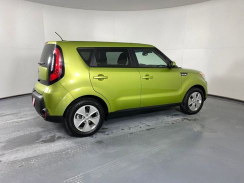 Used 2015 Kia Soul image 6