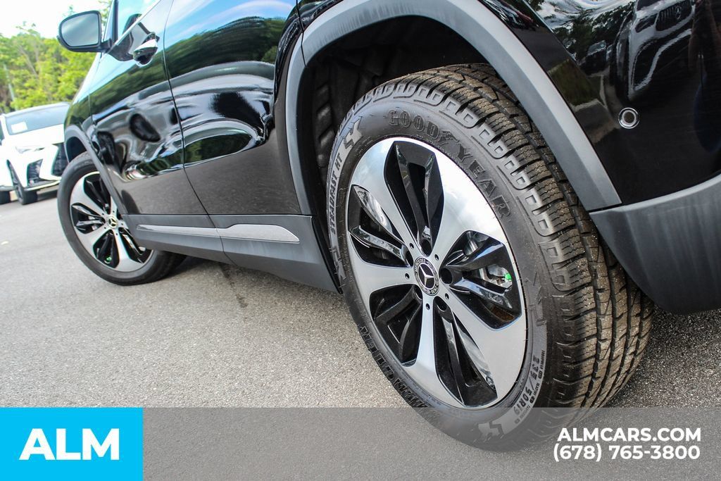 Used 2025 Mercedes-Benz GLA 250 image 14