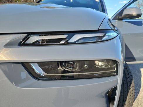 New 2026 BMW X7 xDrive40i w/ Premium Package image 34