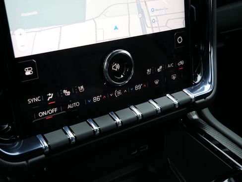 New 2026 Chevrolet Equinox RS AWD/4WD image 19