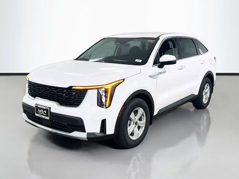 New 2026 Kia Sorento LX image 3