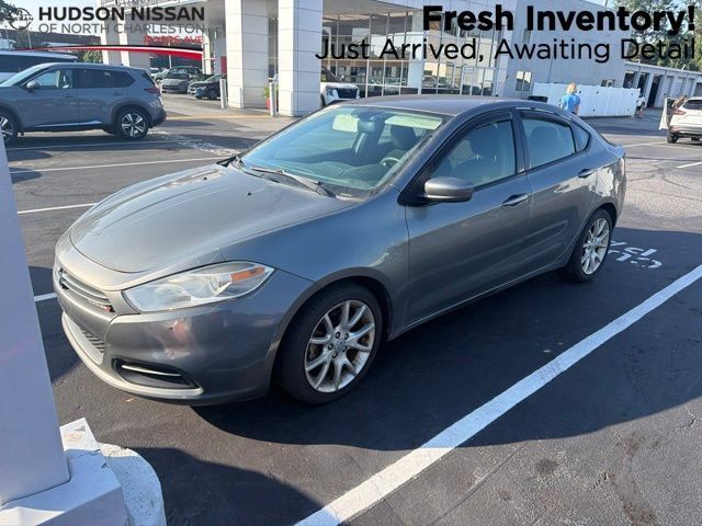 Used 2013 Dodge Dart SXT FWD image 1
