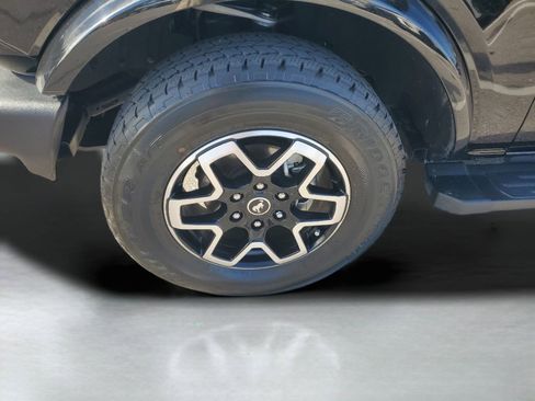 Used 2022 Ford Bronco Outer Banks AWD/4WD image 28