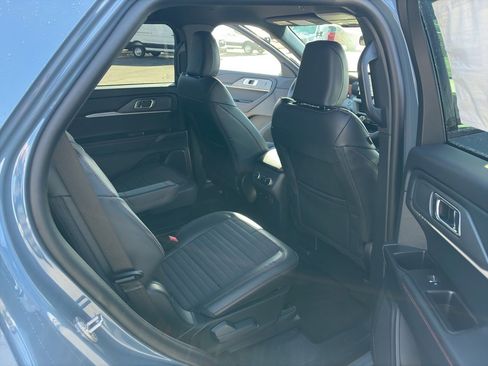 New 2026 Ford Explorer ST-Line image 25