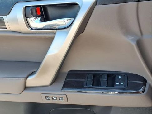 Used 2021 Lexus GX 460 Premium AWD/4WD image 17