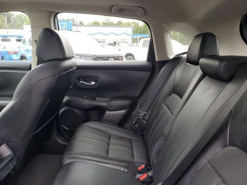 Certified 2024 Honda HR-V EX-L image 10