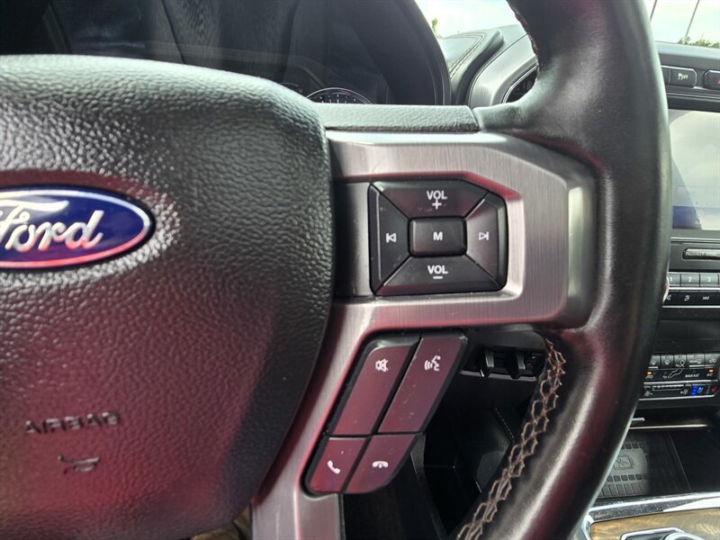 Used 2021 Ford Expedition Max Platinum AWD/4WD image 16