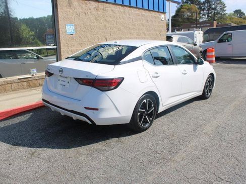 Used 2024 Nissan Sentra SV image 5