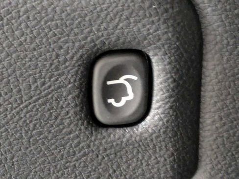 Used 2025 Dodge Durango SRT Hellcat AWD/4WD image 13