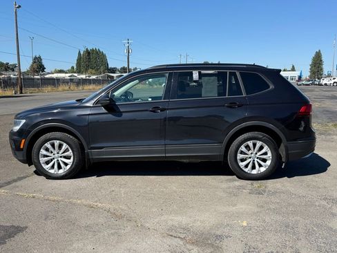 Used 2020 Volkswagen Tiguan S image 5