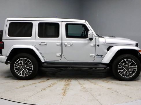 Used 2023 Jeep Wrangler High Altitude image 7