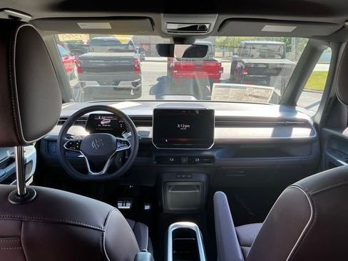 New 2025 Volkswagen ID. Buzz Pro S Plus AWD/4WD image 13