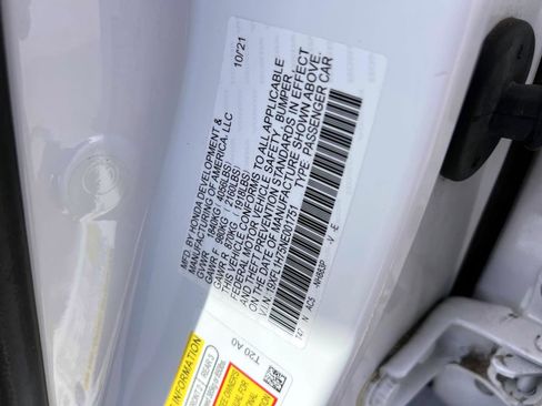 Used 2022 Honda Civic EX-L image 17