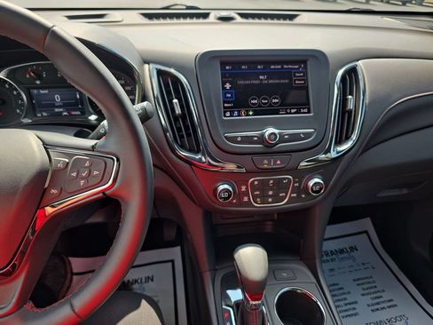 Used 2024 Chevrolet Equinox RS FWD image 19