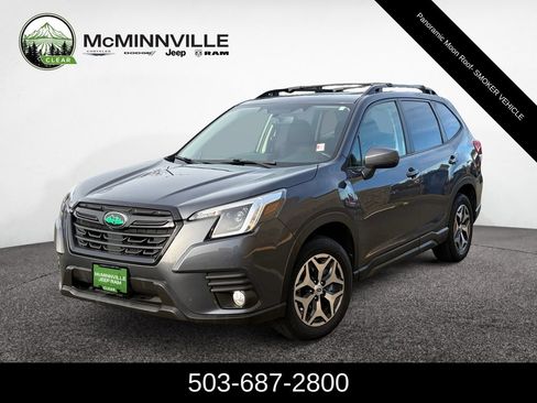 Used 2022 Subaru Forester Premium w/ Popular Package #1 AWD/4WD image 1