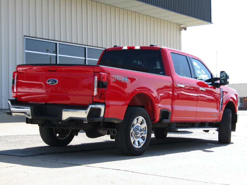 Used 2026 Ford F250 Lariat w/ Chrome Package AWD/4WD image 3