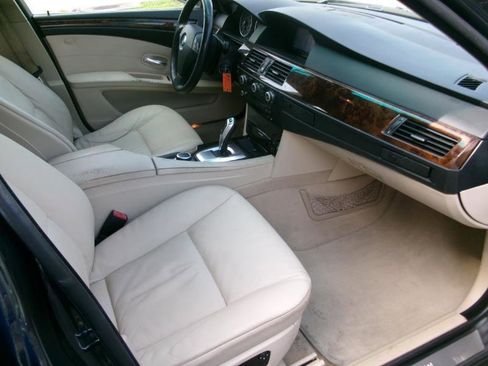 Used 2008 BMW 528xi Sedan AWD/4WD image 18