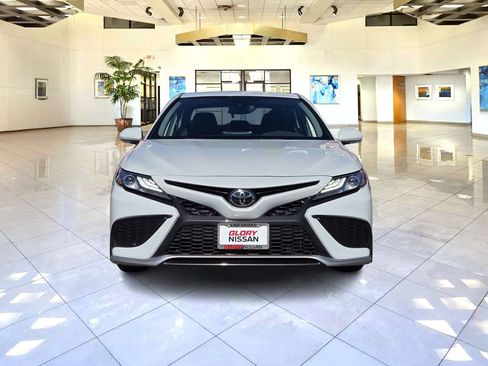 Used 2023 Toyota Camry XSE image 2