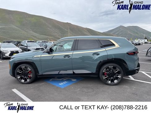 Used 2023 BMW XM AWD/4WD image 9