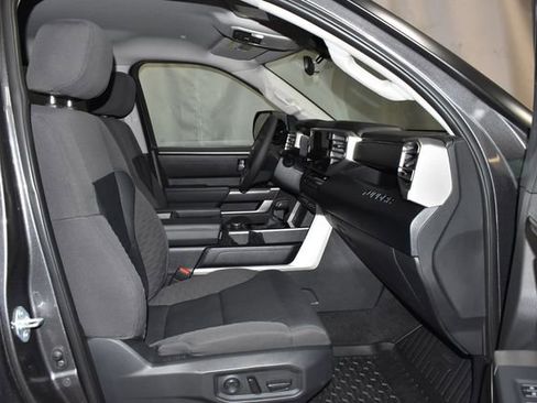 Used 2024 Toyota Tundra SR5 image 31