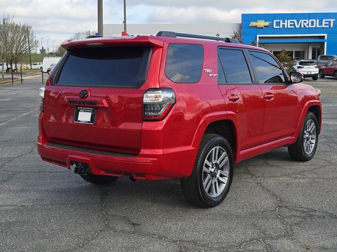 Used 2023 Toyota 4Runner TRD Sport w/ Technology Package image 9