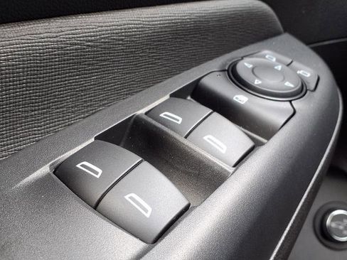 Used 2024 Buick Envista Avenir FWD image 17