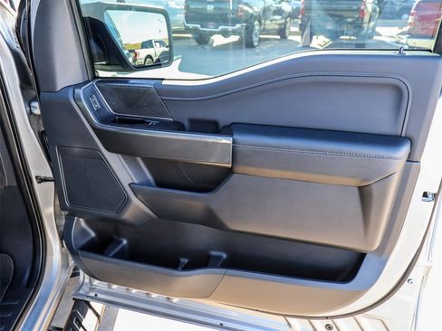 Used 2022 Ford F150 XLT w/ Equipment Group 302A High image 19