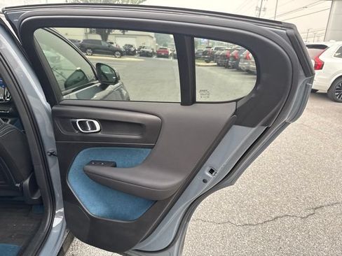 Certified 2023 Volvo C40 P8 Recharge Ultimate AWD/4WD image 8