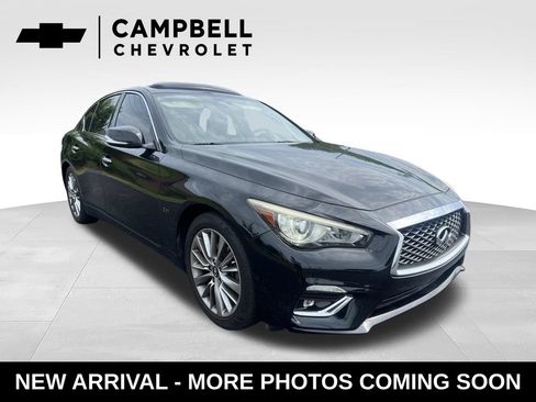 Used 2018 INFINITI Q50 Luxe RWD image 8