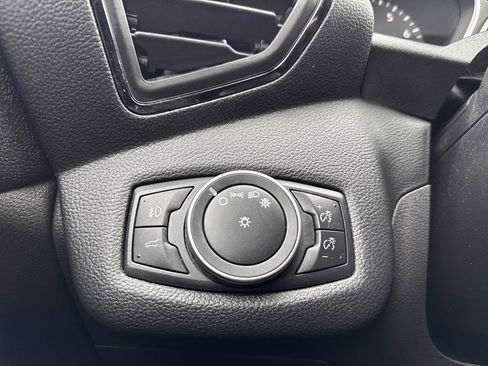 Used 2019 Ford Escape Titanium w/ U9j03 - Titanium Tow Package image 25