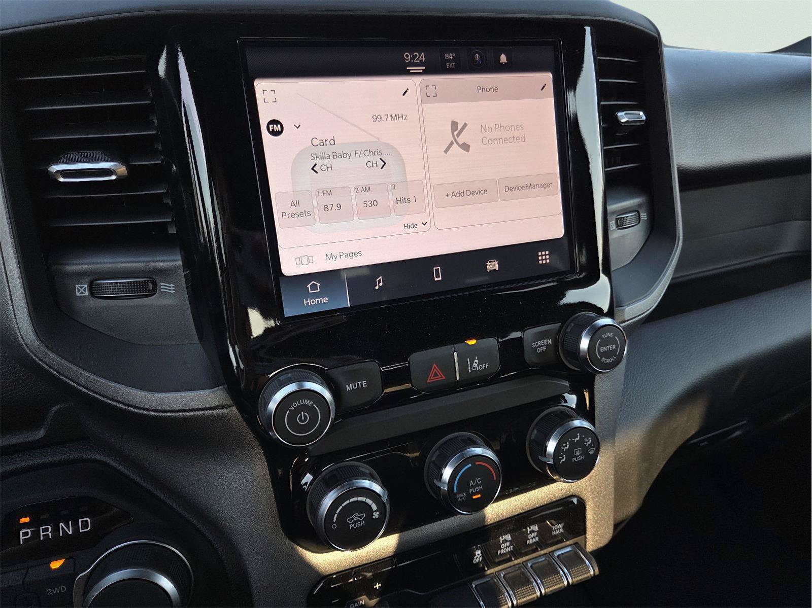 New 2026 RAM 1500 Express AWD/4WD image 6