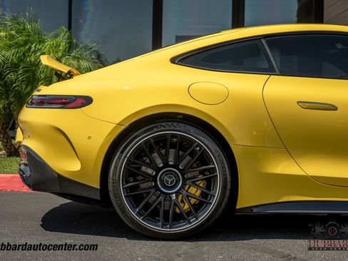Used 2025 Mercedes-Benz AMG GT 63 image 19