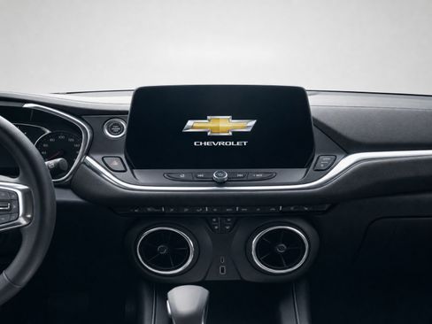 Used 2025 Chevrolet Blazer LT FWD image 15