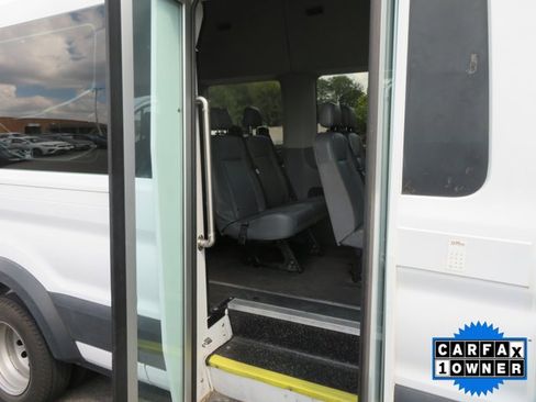 Used 2019 Ford Transit 350 XL image 17