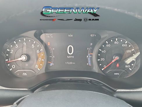 Used 2023 Jeep Compass Latitude image 28