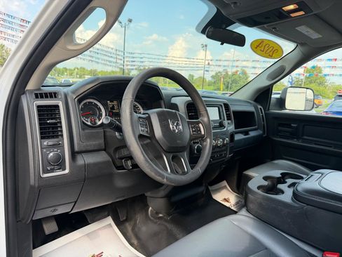 Used 2024 RAM 1500 Tradesman w/ Trailer Tow Group RWD image 12