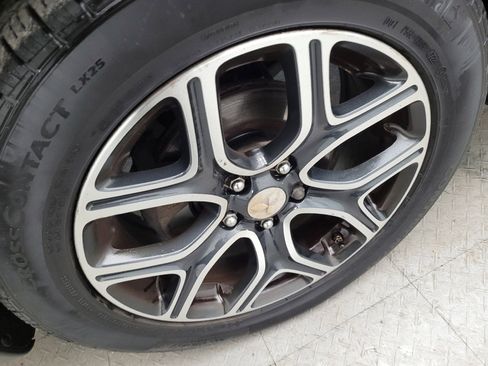 Used 2015 Mitsubishi Outlander GT image 31