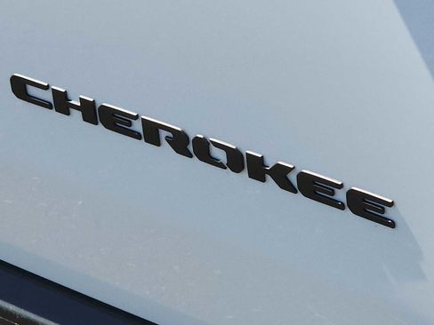 New 2026 Jeep Cherokee Laredo AWD/4WD image 11