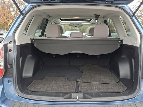 Used 2015 Subaru Forester 2.5i Premium w/ All-Weather Package image 28
