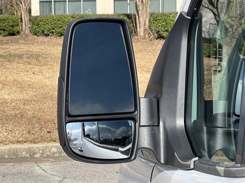 New 2026 Ford Transit 250 148 Medium Roof w/ Load Area Protection Package image 25