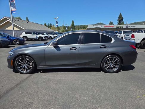 Used 2019 BMW 330i Sedan w/ Driving Assistance Package RWD image 11