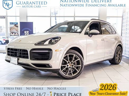 Used 2023 Porsche Cayenne w/ Premium Package image 1