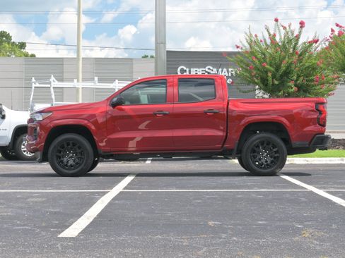 Used 2026 Chevrolet Colorado W/T w/ WT Custom Package RWD image 6