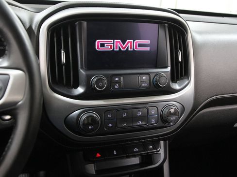Used 2019 GMC Canyon SLE w/ SLE Convenience Package image 10