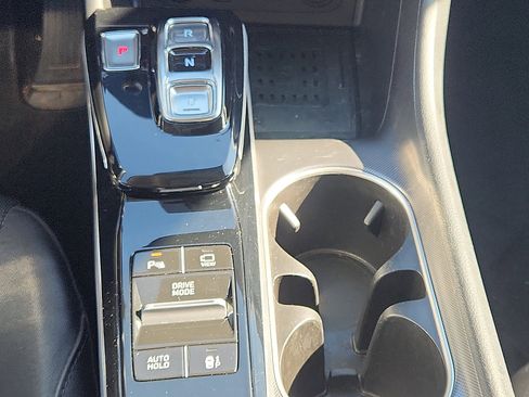 Used 2020 Hyundai Sonata Limited image 19